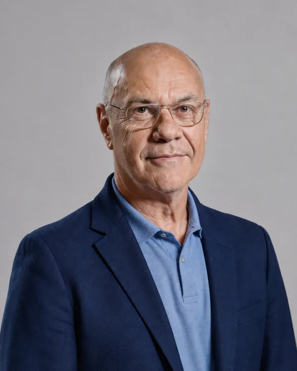 Cleo Scarabello, Business Advisor · Omnigrow