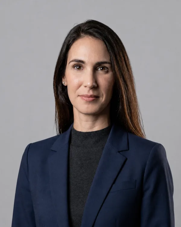 Jennifer Meuer, Sócia e Diretora de Educação do G4